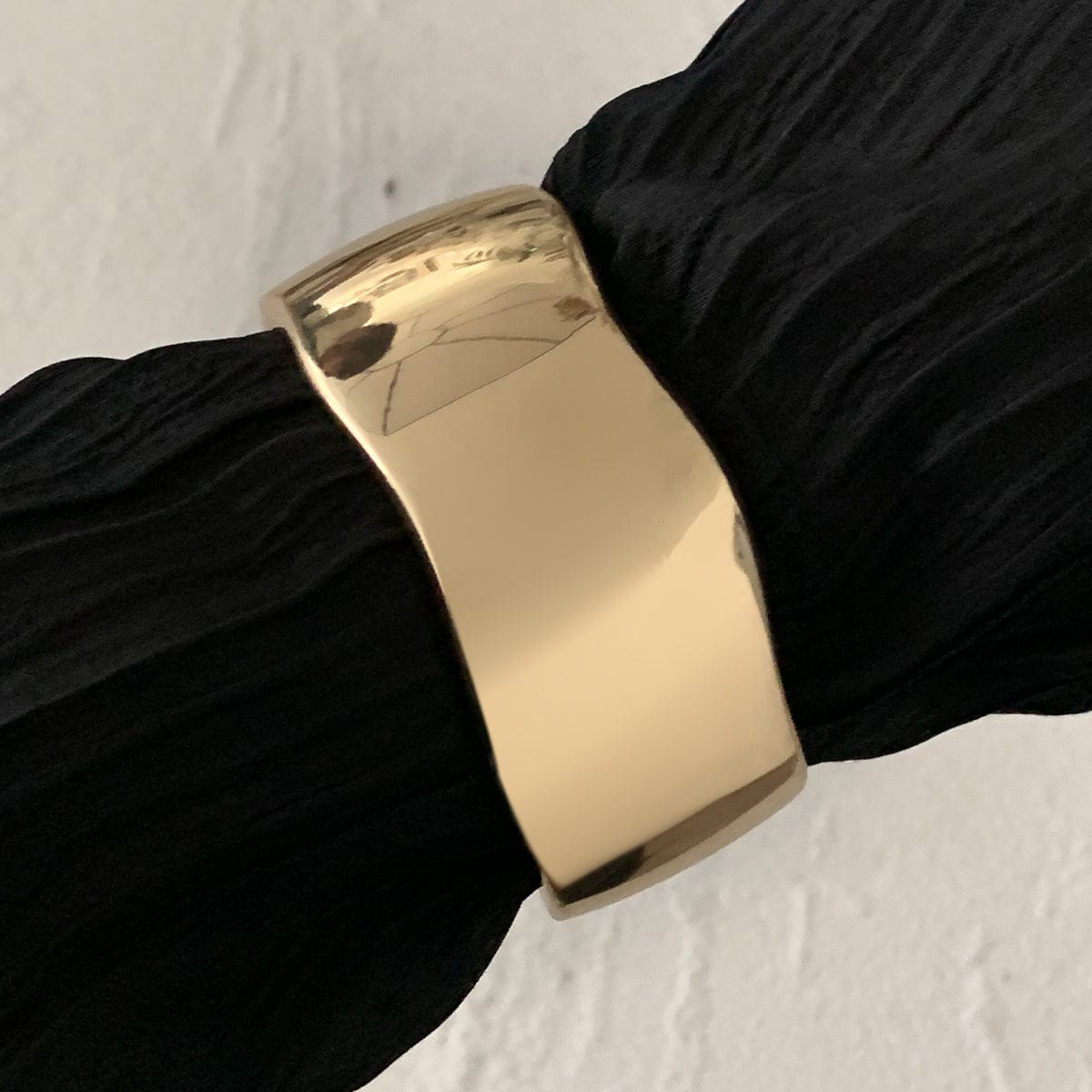 Elegant Gold Silver Tone Curved Glossy Wide Cuff Bangle Bracelet