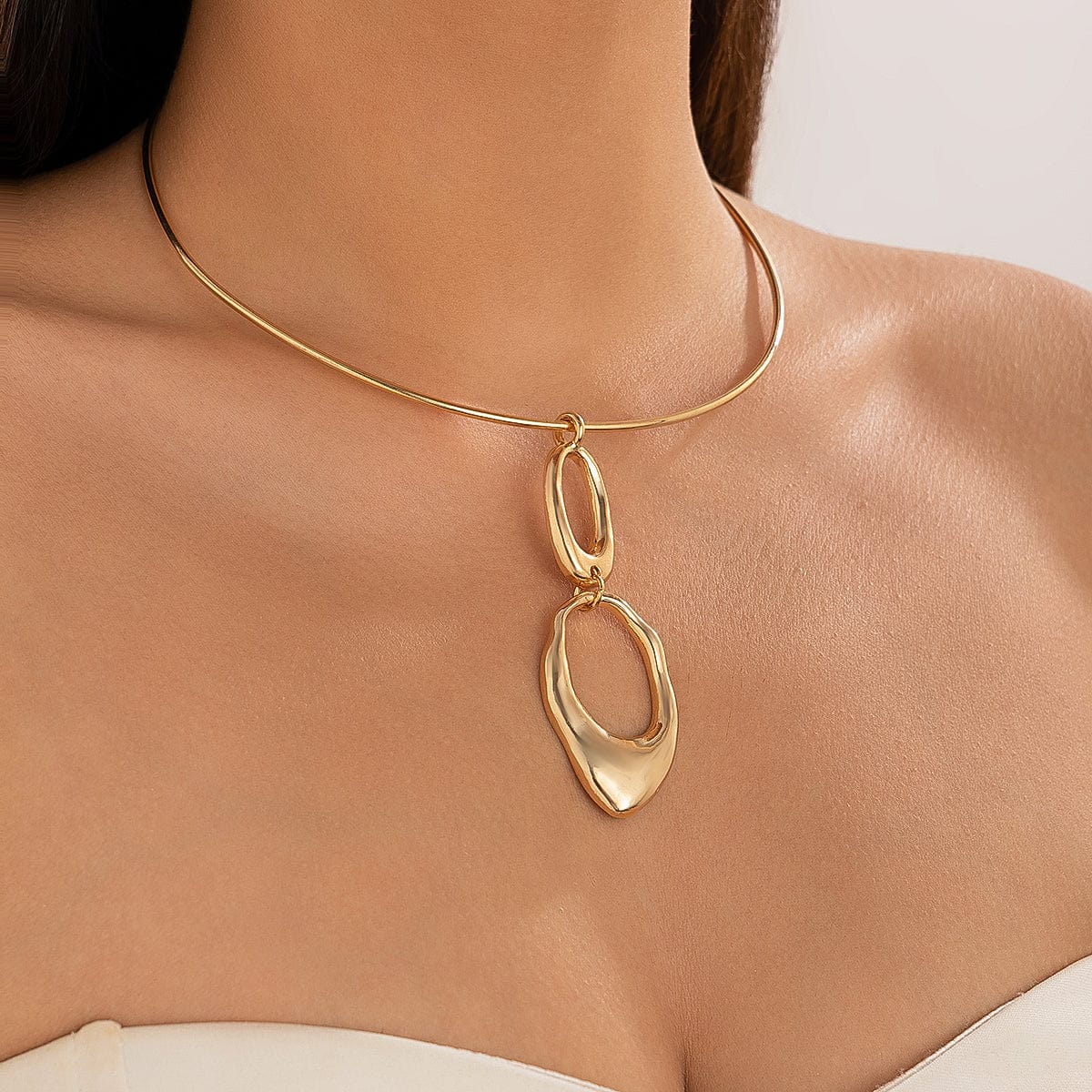 Elegant Gold Silver Tone Irregular Hoop Pendant Necklace