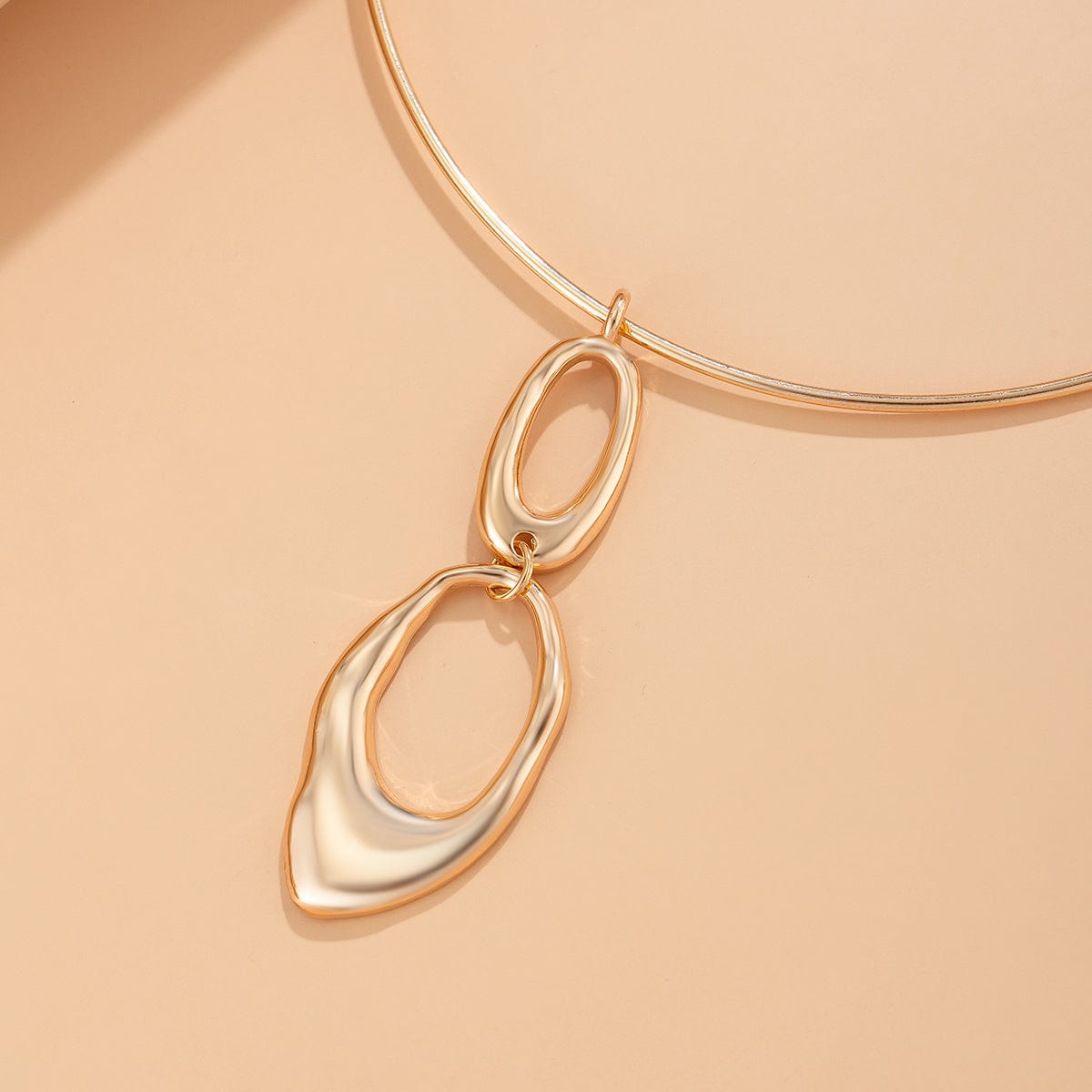 Elegant Gold Silver Tone Irregular Hoop Pendant Necklace