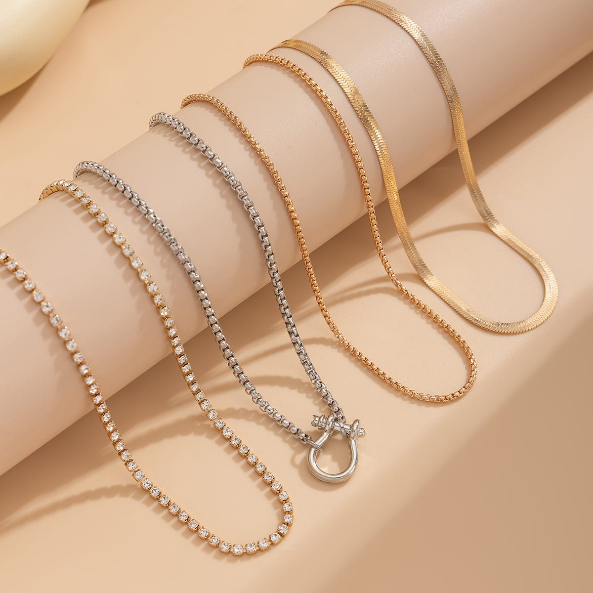 Elegant Layered Horseshoe Charm Snake Box Chain Necklace Set - ArtGalleryZen