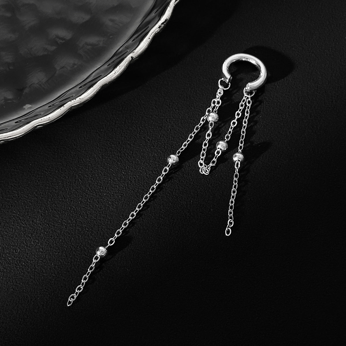 Elegant Long Chain Tassel Ear Cuff Earring - ArtGalleryZen