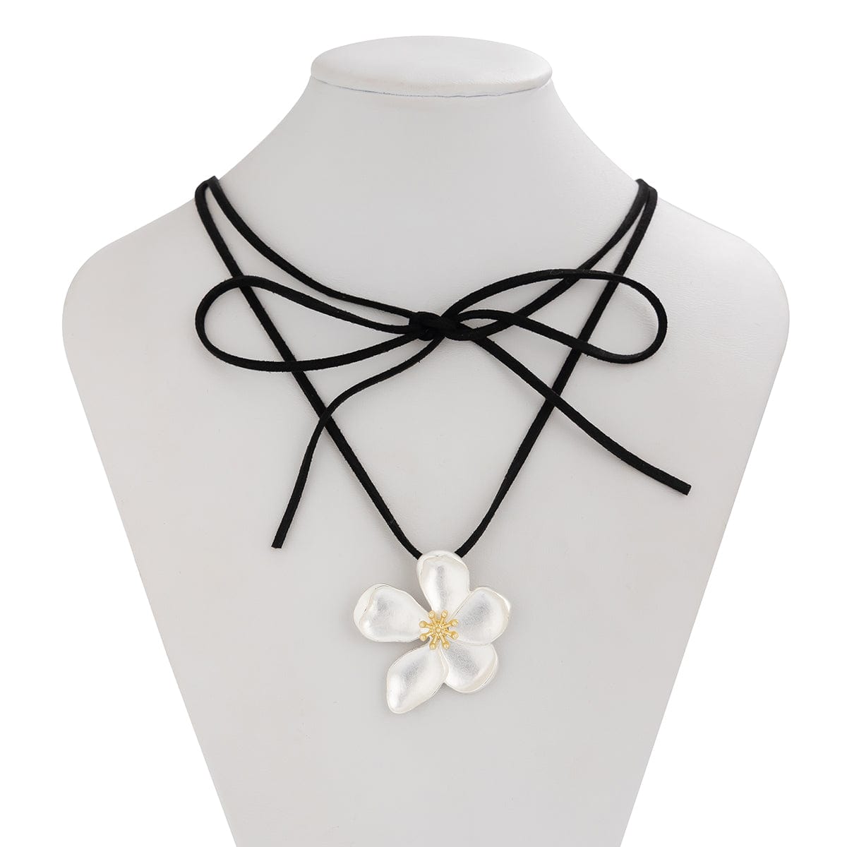 Elegant Metallic Flower Pendant Velvet Chocker Necklace