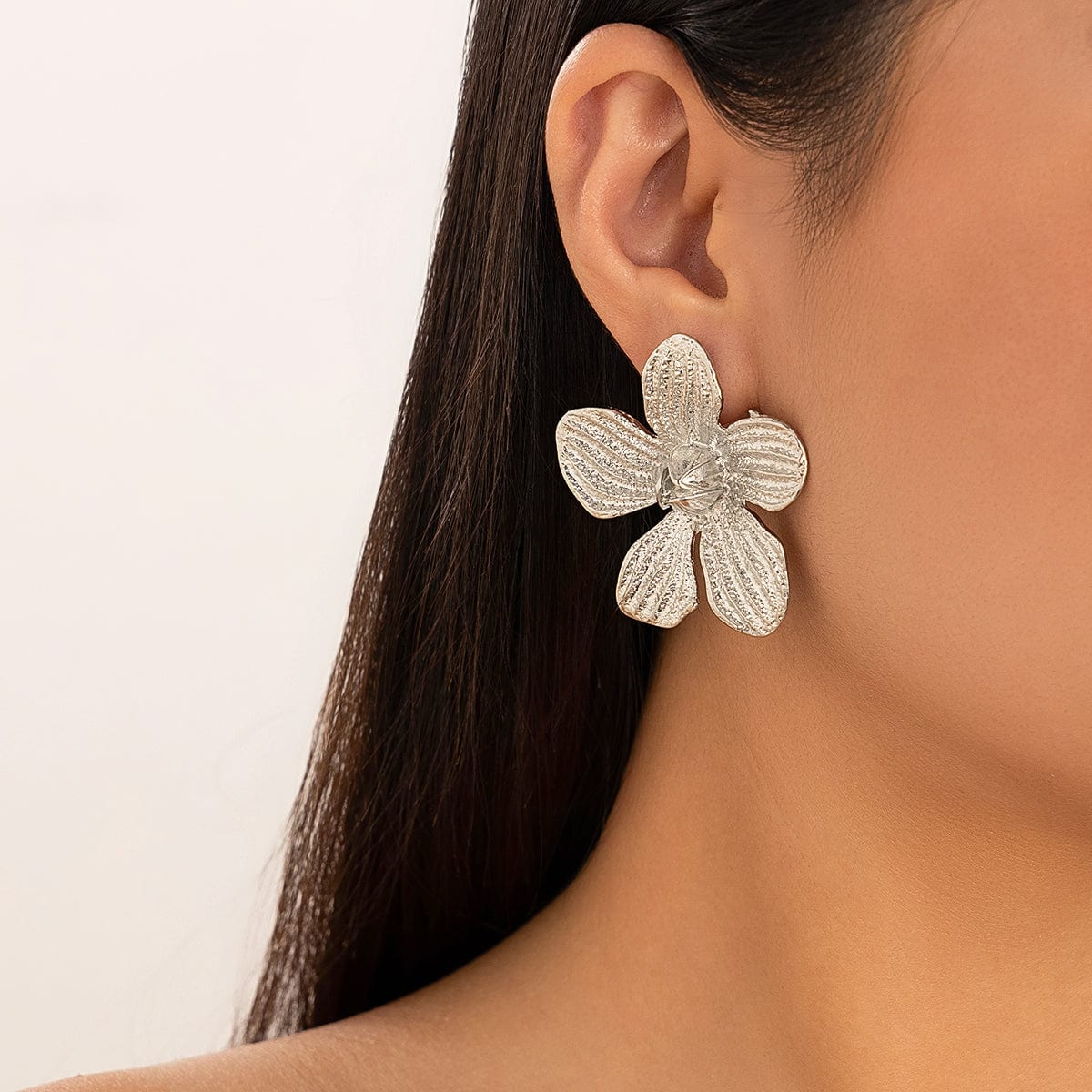 Elegant Metallic Textured Flower Earrings