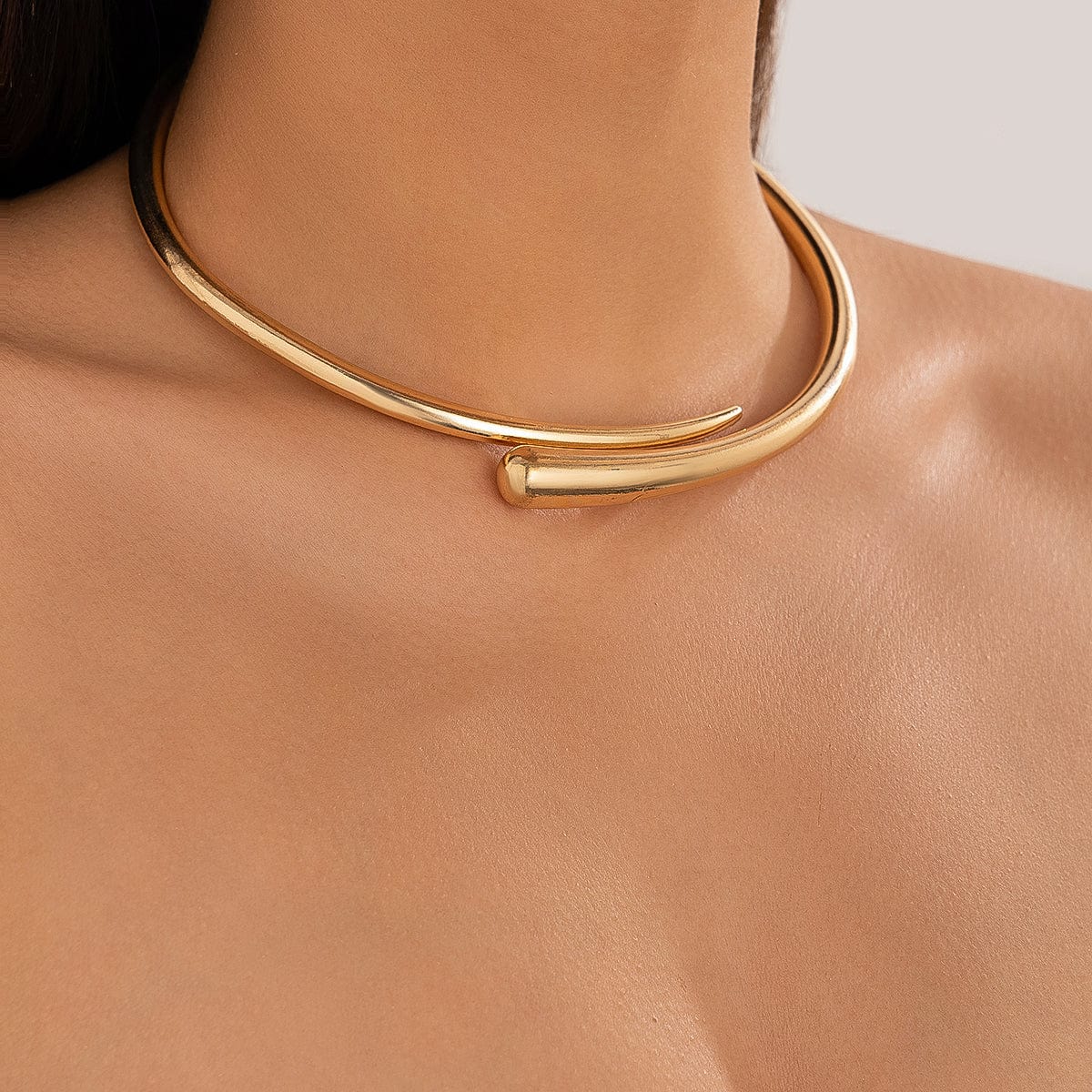 Elegant Minimalist Gold Silver Tone Open Collar Necklace - ArtGalleryZen
