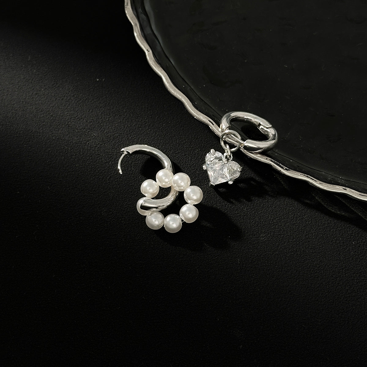 Elegant Rhinestone Heart Pearl Dangle Huggie Hoop Earrings - ArtGalleryZen