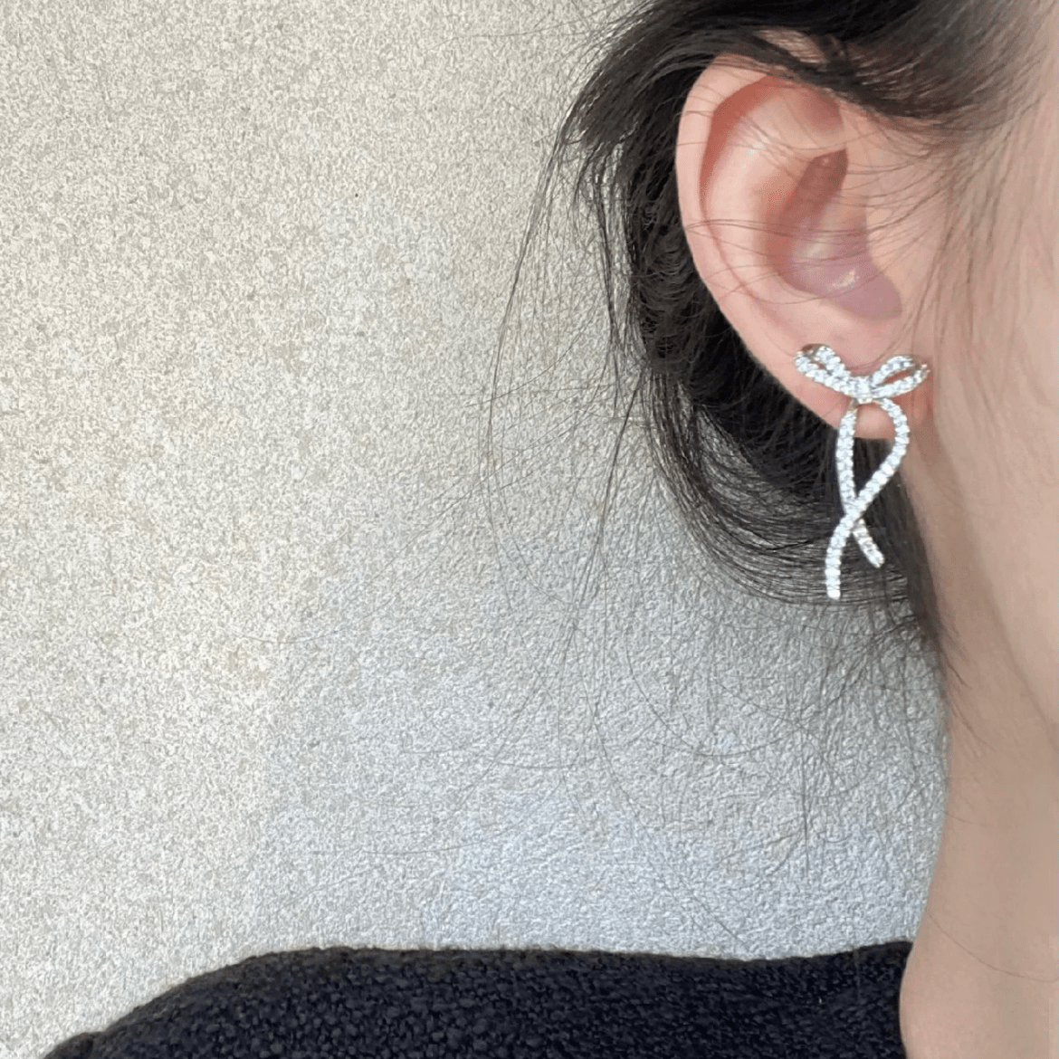 Elegant Rhinestone Inlaid Bowknot Earrings - ArtGalleryZen