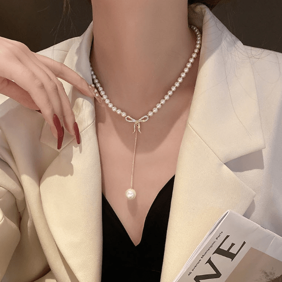 Elegant Rhinestone Inliad Bowknot Charm Pearl Chain Y Necklace