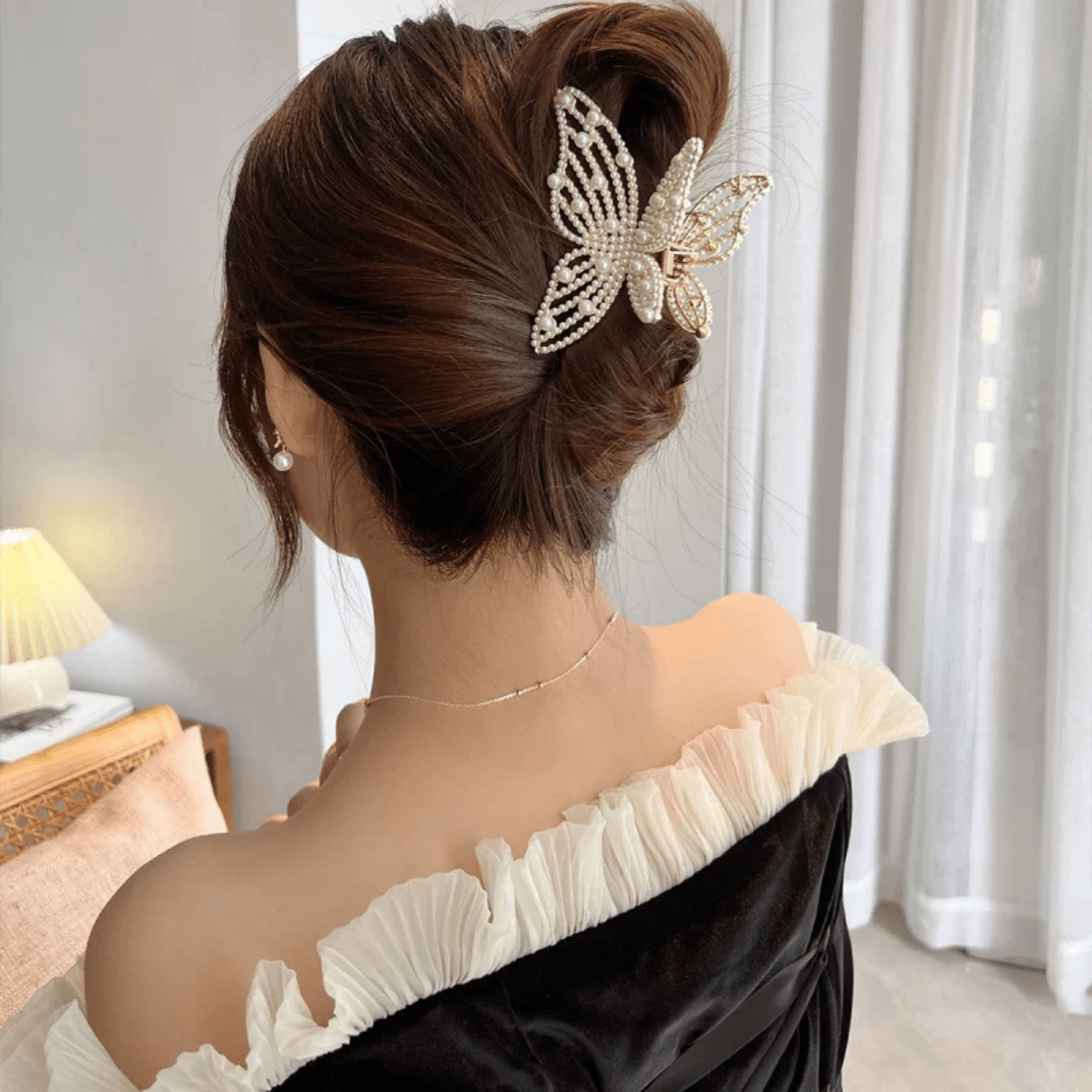 Elegant Rhinestone Pearl Inlaid Butterfly Chignon Claw Clip Hair Clip