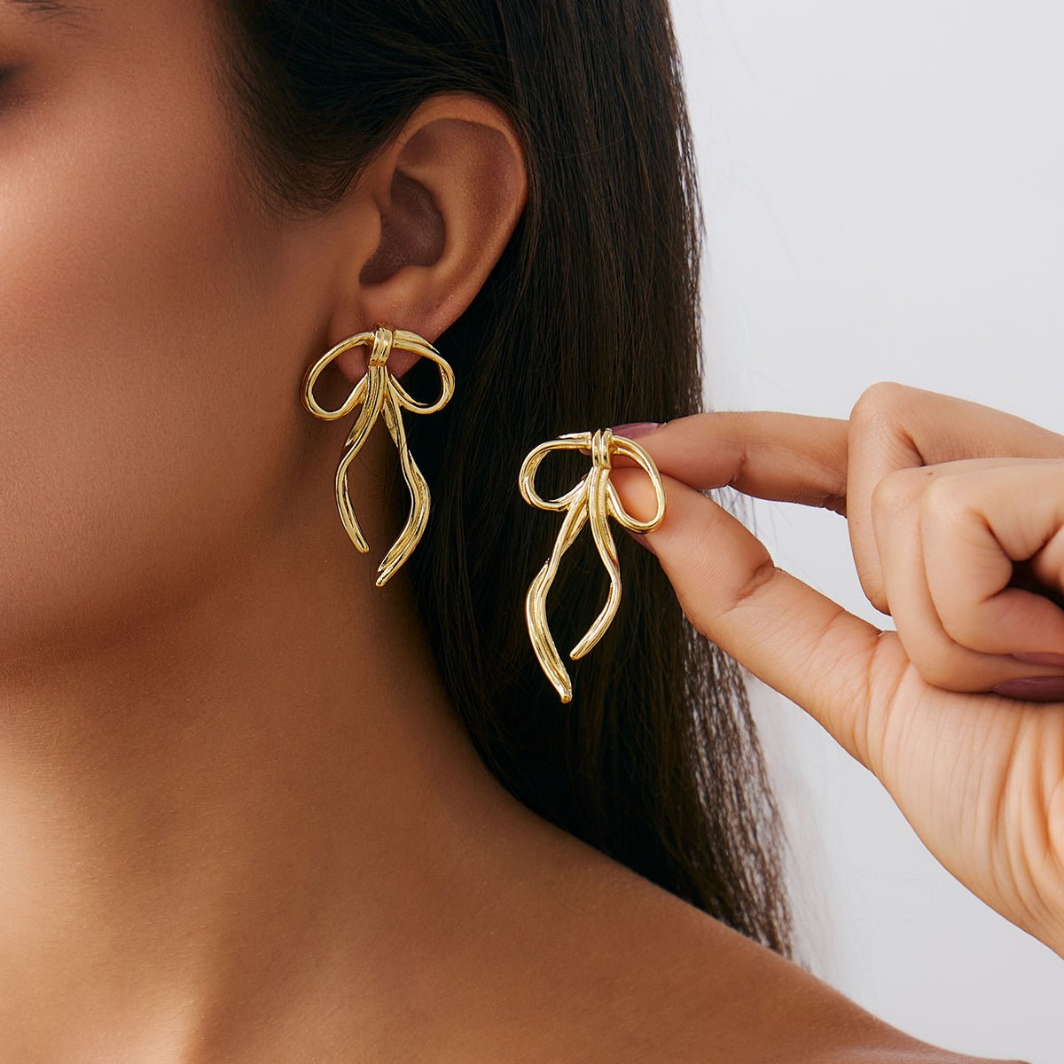 Elegant Ribbon Bowknot Stud Earrings - ArtGalleryZen