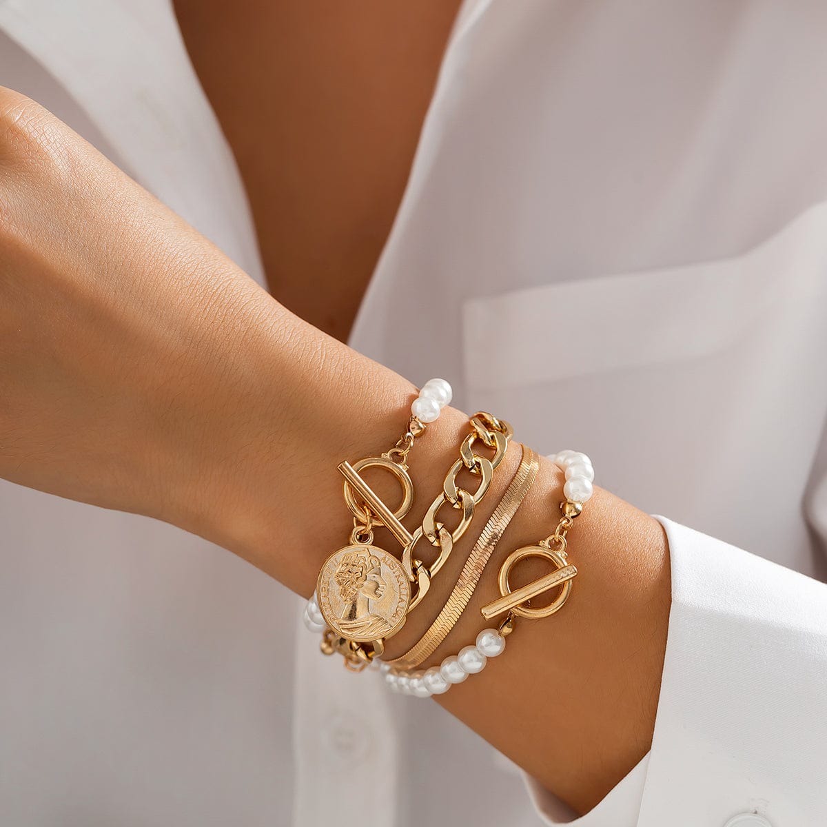 Elegant Toggle Clasp Relief Coin Charm Pearl Curb Chain Bracelet Set - ArtGalleryZen
