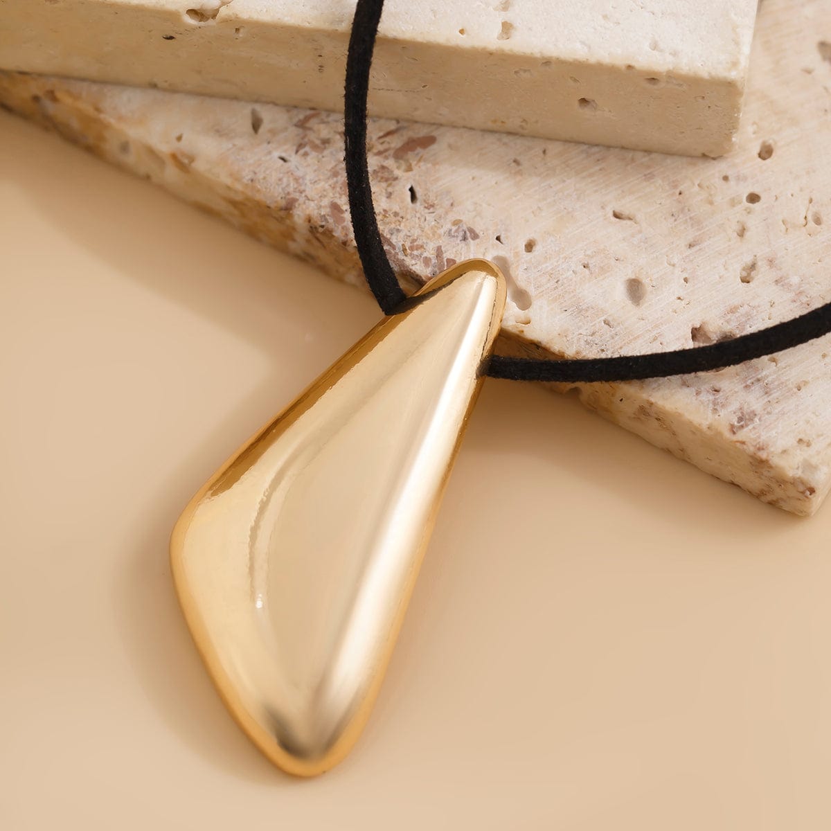 Elegant Velvet Triangle Pendant Necklace