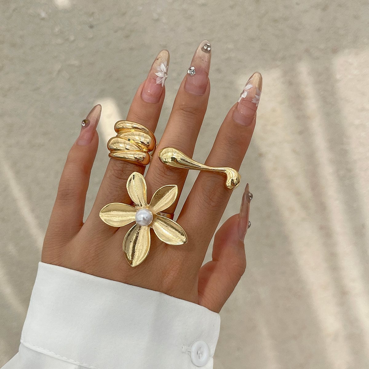 French Chunky Gold Silver Plated Pearl Flower Ring