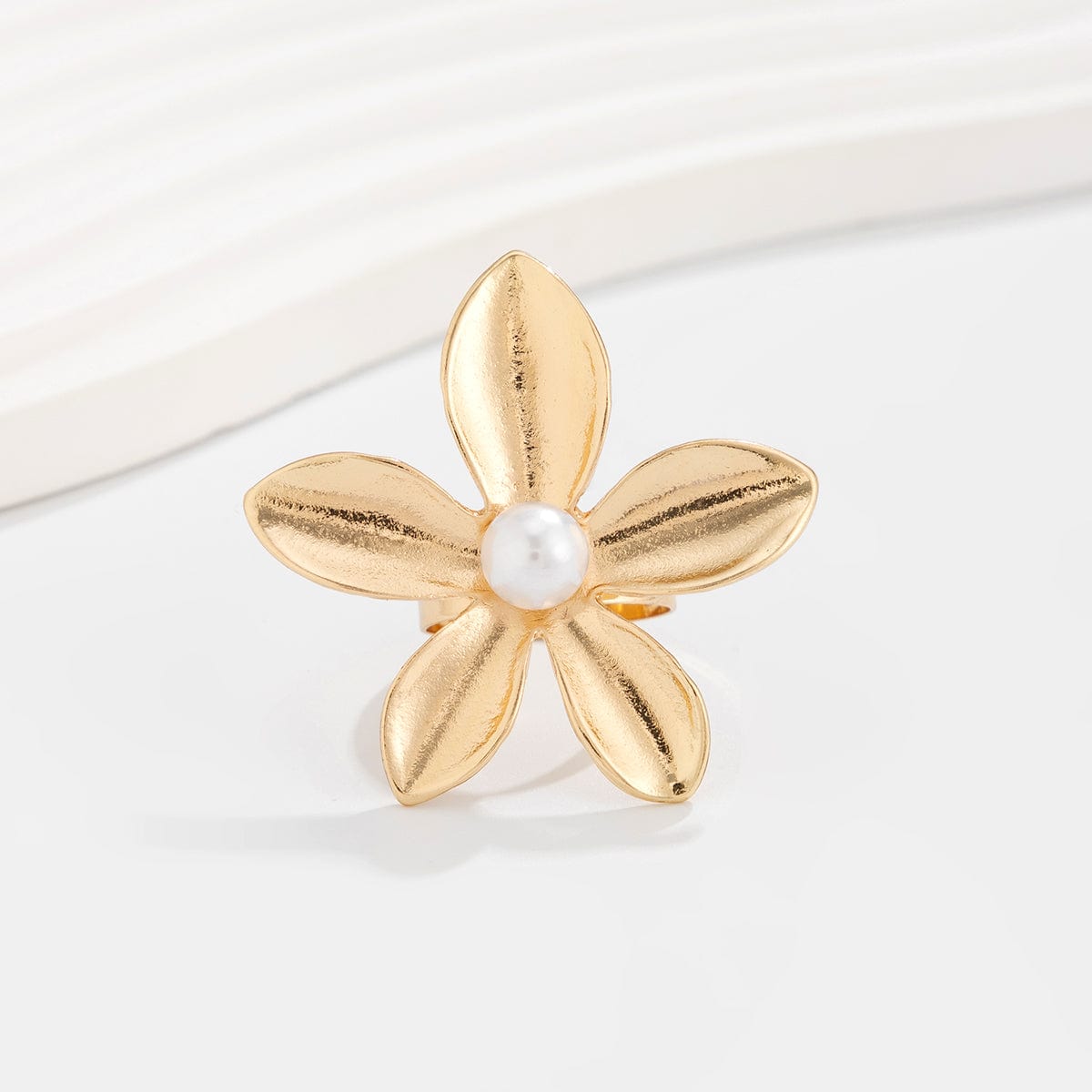 French Chunky Gold Silver Plated Pearl Flower Ring