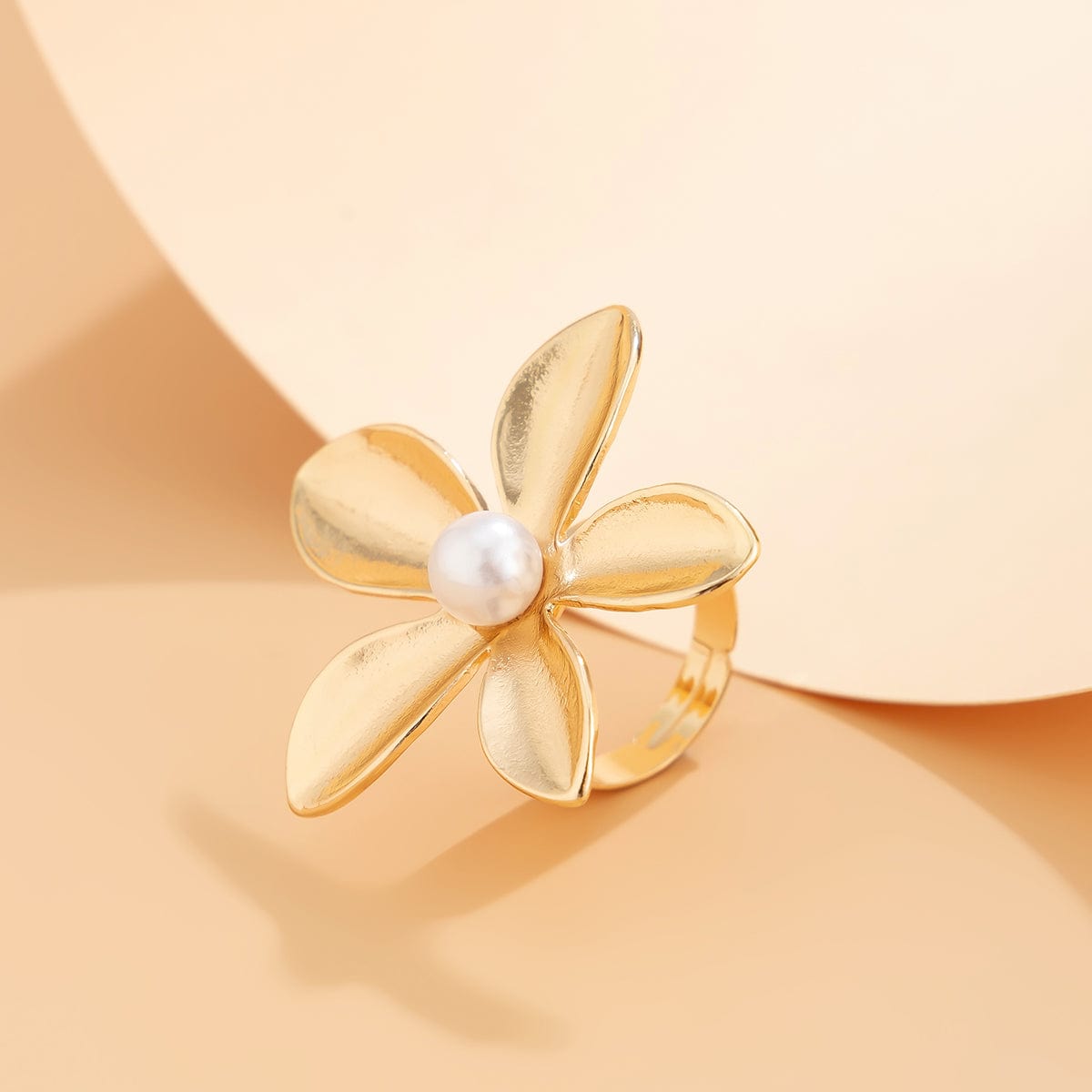 French Chunky Gold Silver Plated Pearl Flower Ring