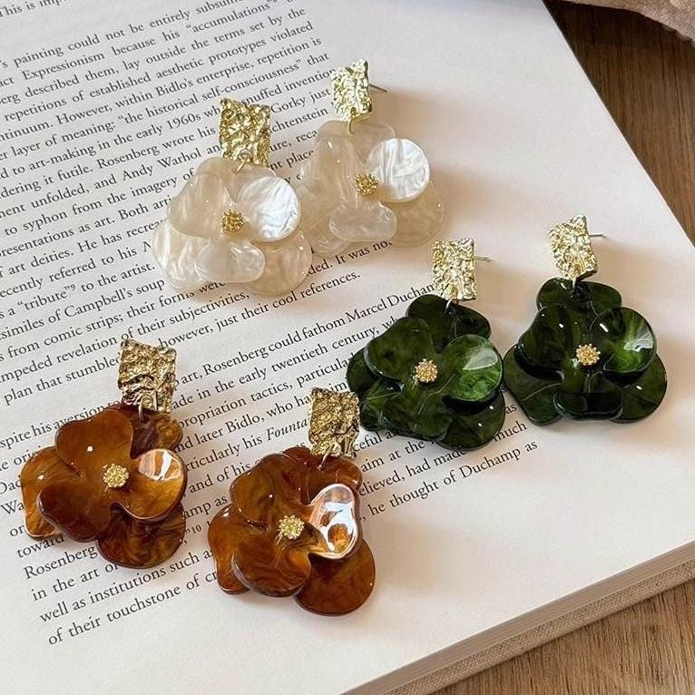 French Style Chunky Flower Dangle Textured Square Earrings - ArtGalleryZen