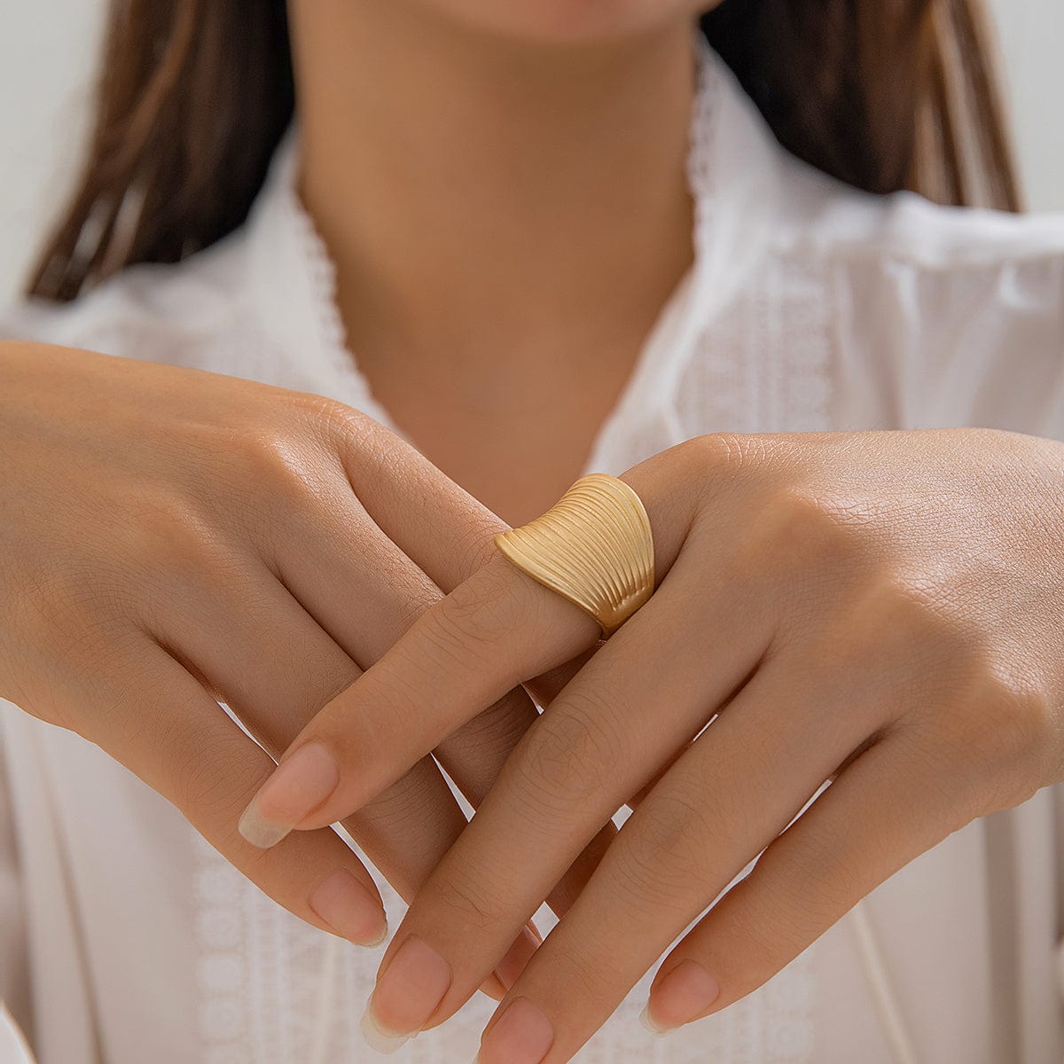 French Style Round Pleated Metallic Open Ring - ArtGalleryZen
