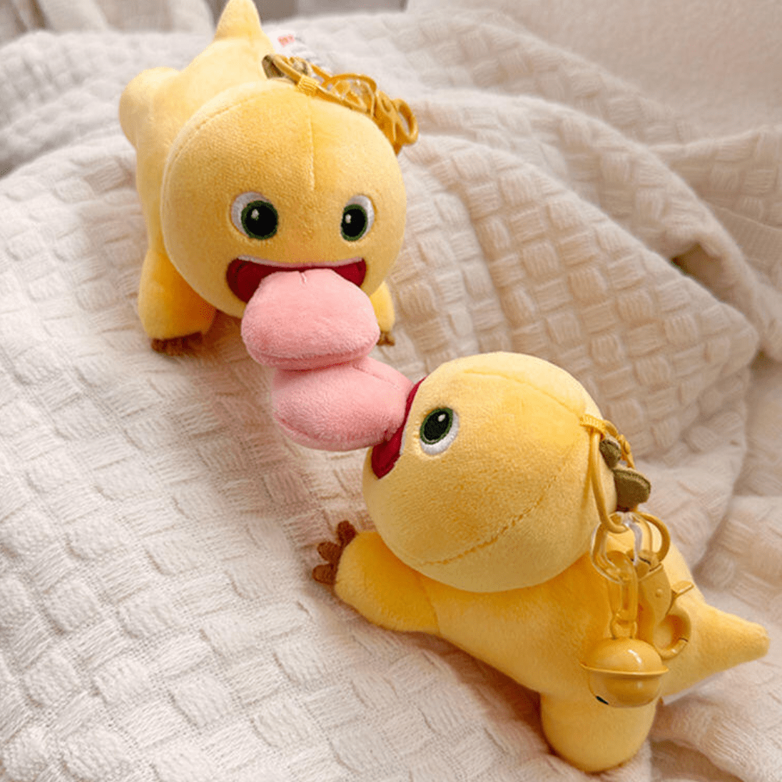 Funny Magnetic Big Tongue Plush Dragon Keychain Doll - ArtGalleryZen