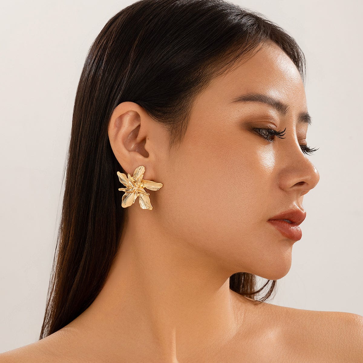 Geometric Metallic Layered Flower Stud Earrings