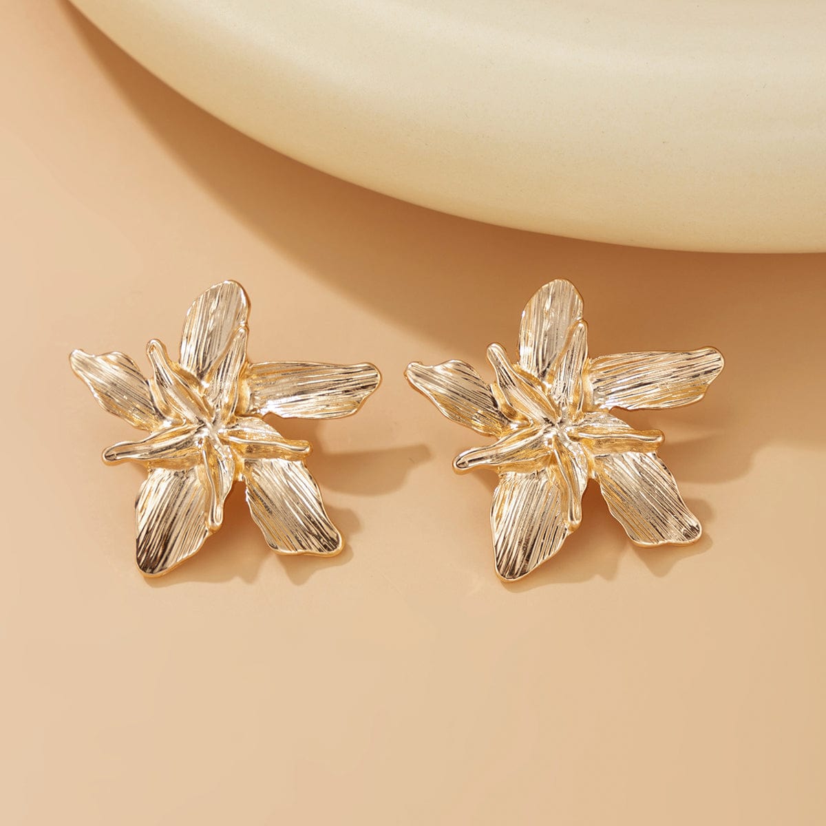 Geometric Metallic Layered Flower Stud Earrings