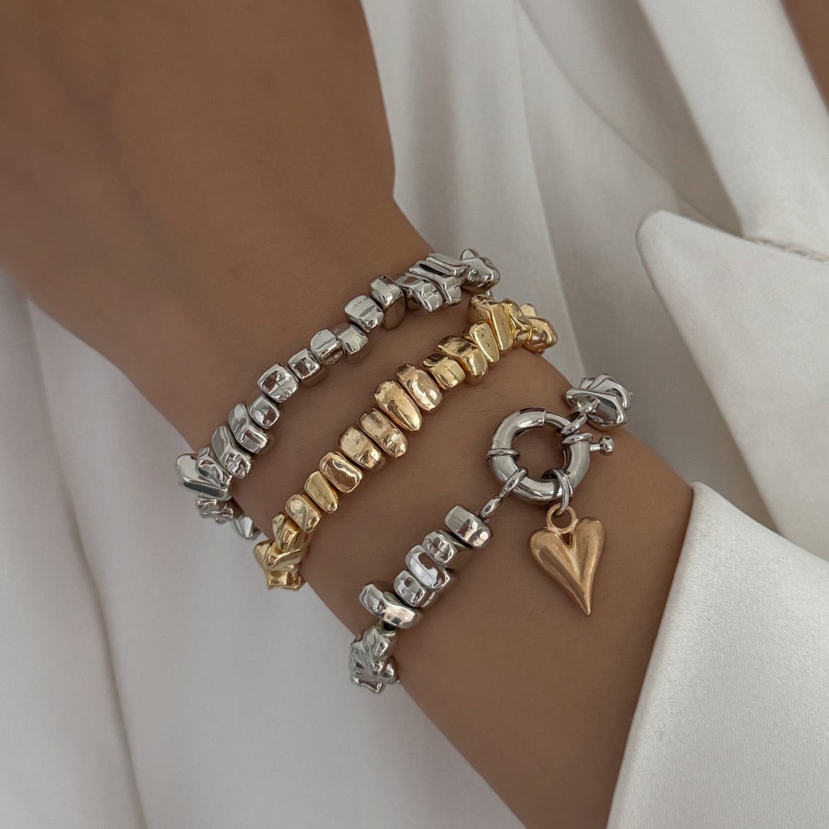 Geometric 3pcs Two Tone Heart Charm Irregular Beaded Bracelet Set - ArtGalleryZen