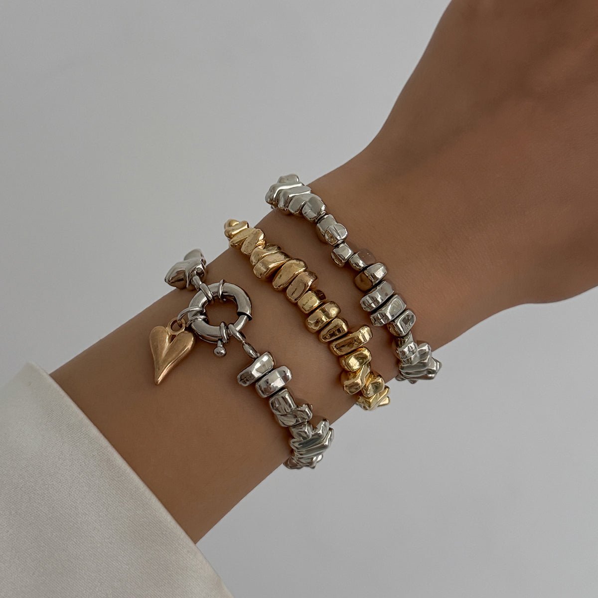 Geometric 3pcs Two Tone Heart Charm Irregular Beaded Bracelet Set - ArtGalleryZen