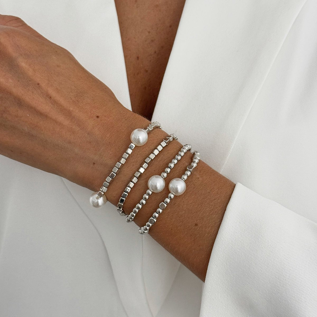 Geometric 4pcs Gold Silver Tone Pearl Square Beaded Bracelet Set - ArtGalleryZen