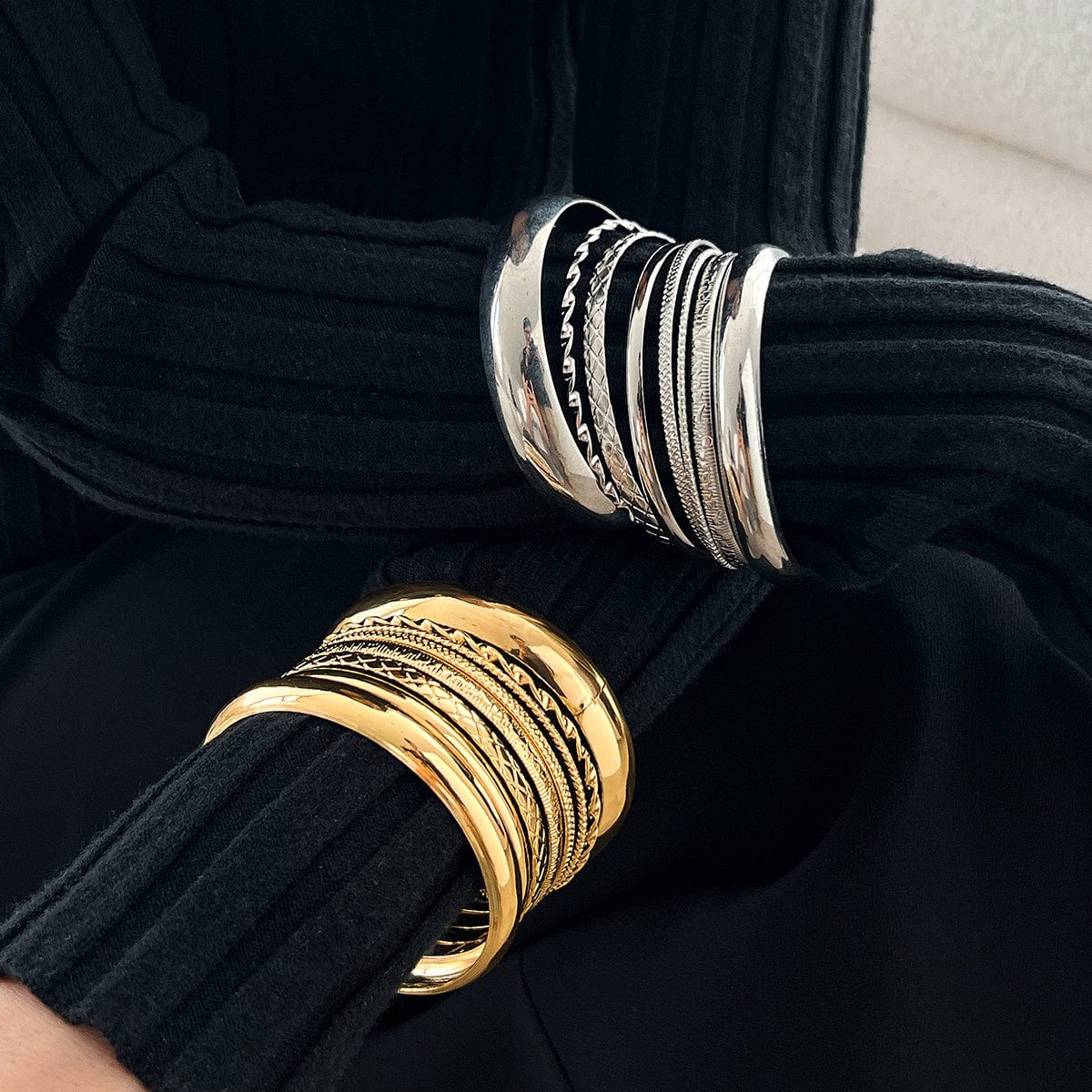 Geometric 8 Pieces Gold Silver Tone Bangle Bracelet Set - ArtGalleryZen