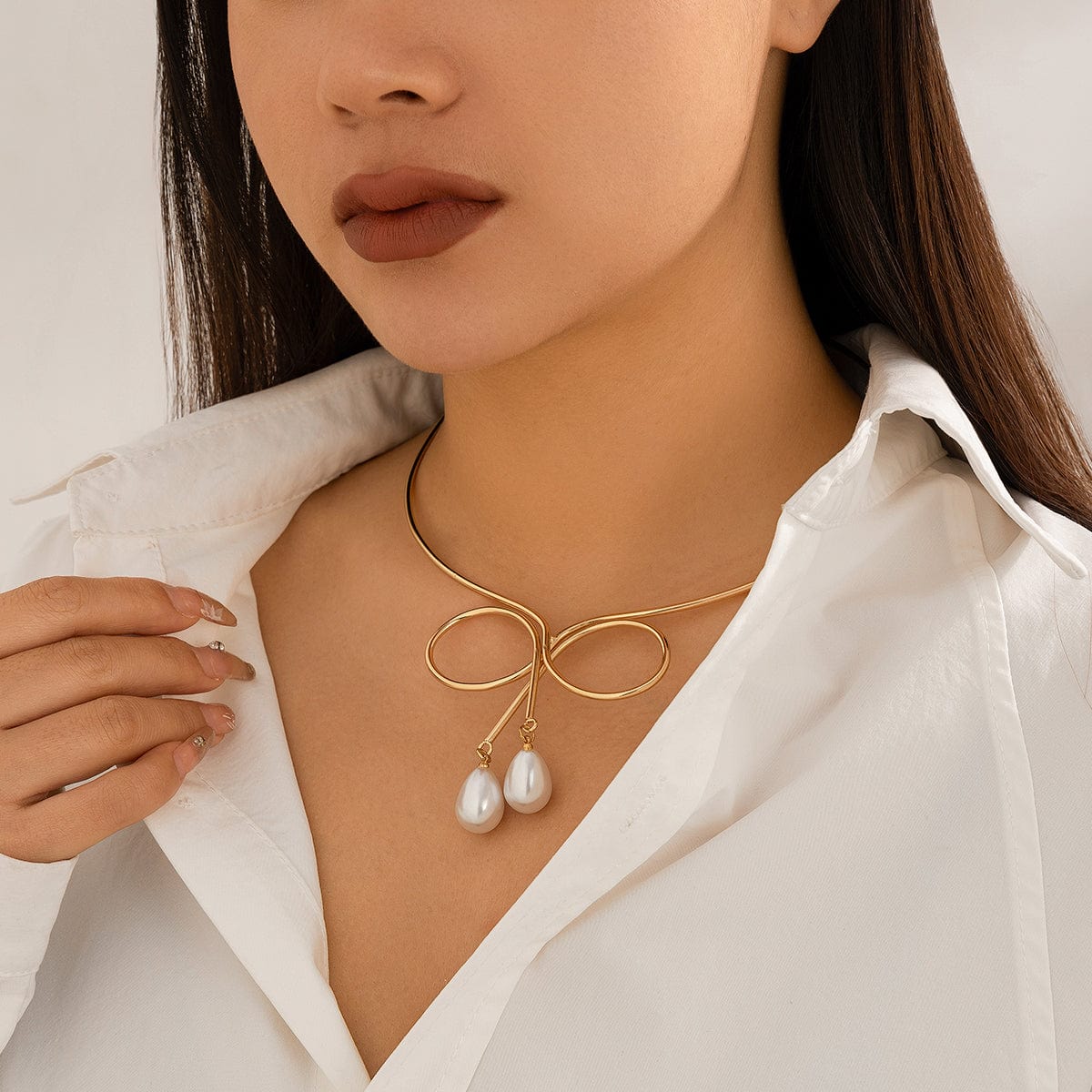 Geometric Bowknot Pearl Pendant Open Collar Necklace