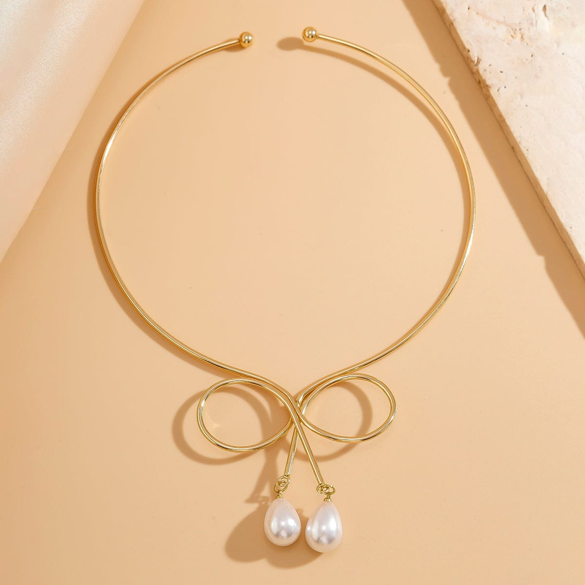 Geometric Bowknot Pearl Pendant Open Collar Necklace