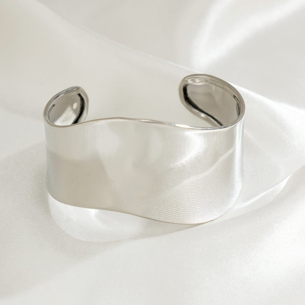 Geometric Chunky Glossy Wide Cuff Bangle Bracelet - ArtGalleryZen