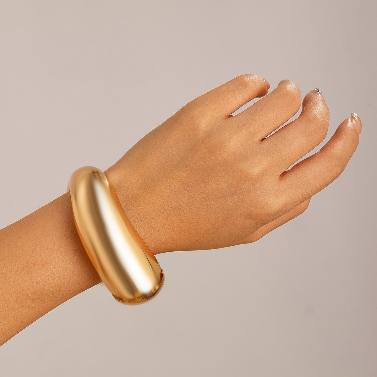 Geometric Chunky Gold Silver Tone Curved Wide Cuff Bangle Bracelet