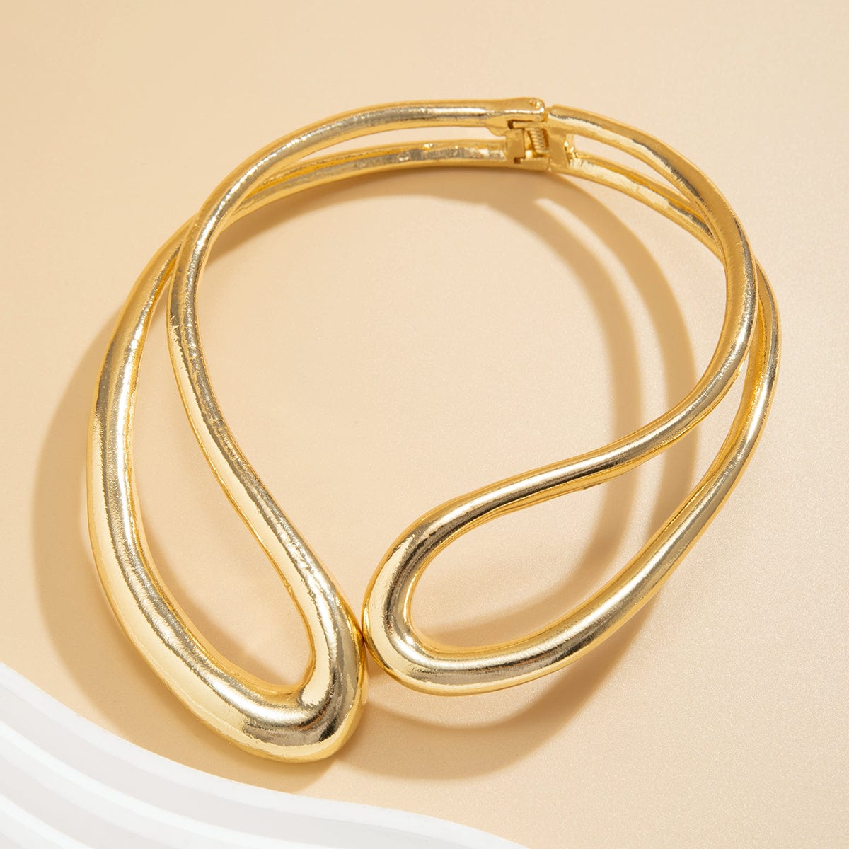 Geometric Chunky Gold Silver Tone Irregular Hoop Choker Necklace - ArtGalleryZen