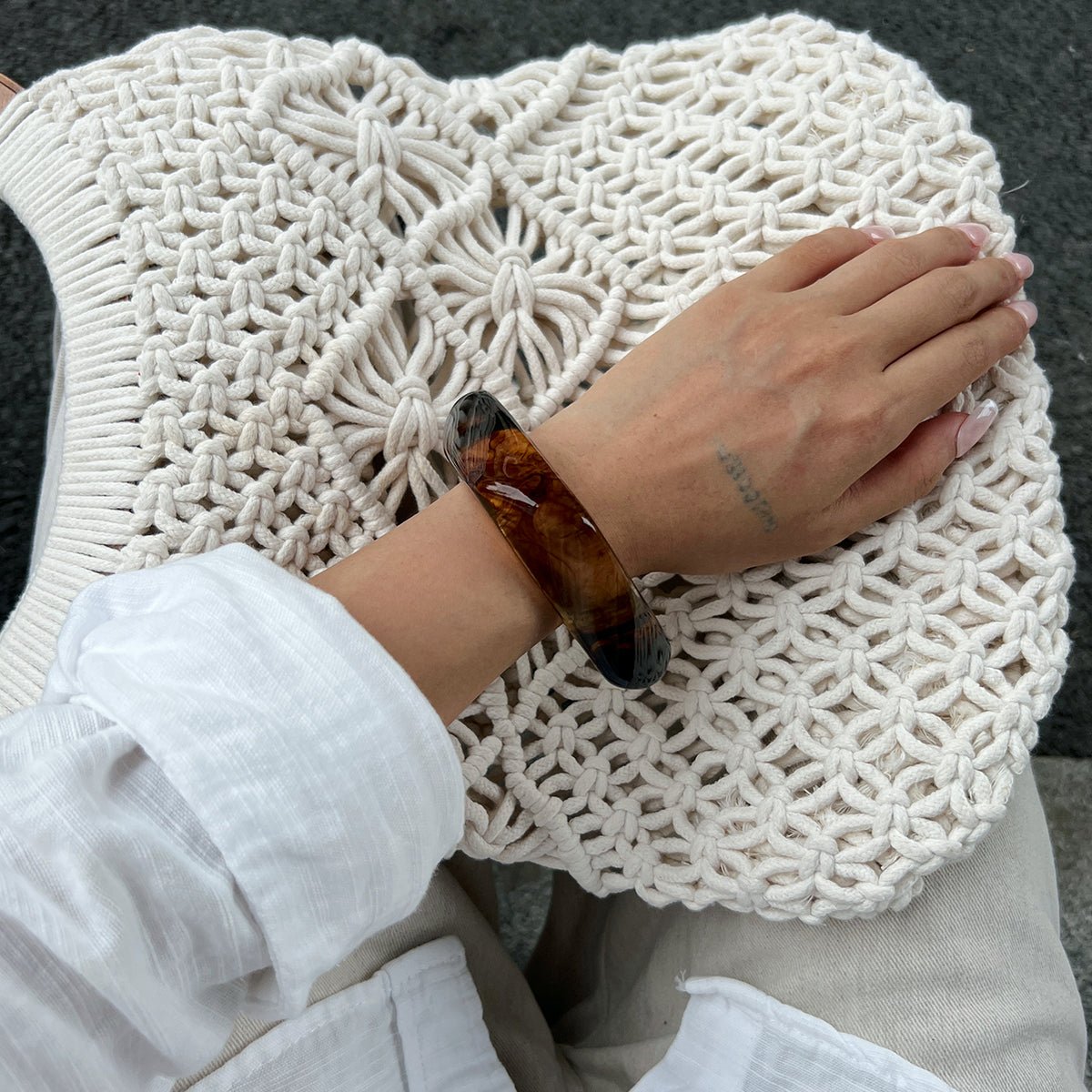 Geometric Chunky Gradient Resin Bangle Bracelet - ArtGalleryZen