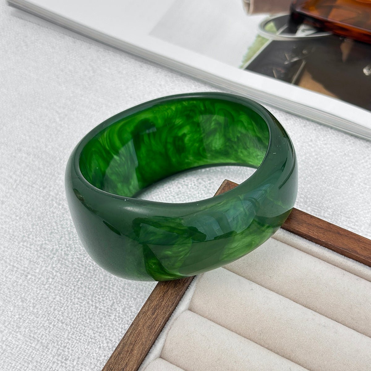 Geometric Chunky Gradient Resin Bangle Bracelet - ArtGalleryZen