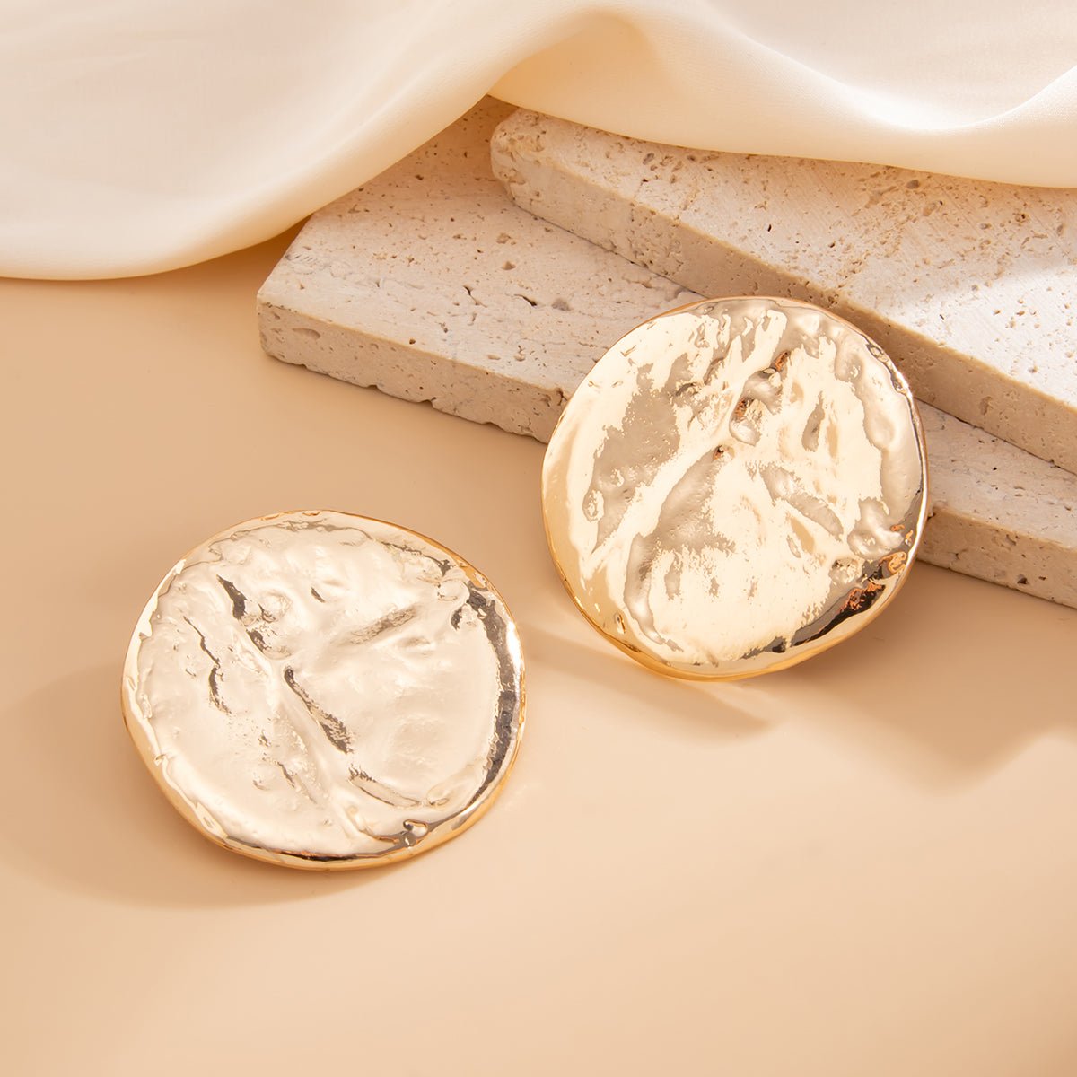 Geometric Chunky Moon Stud Earrings - ArtGalleryZen