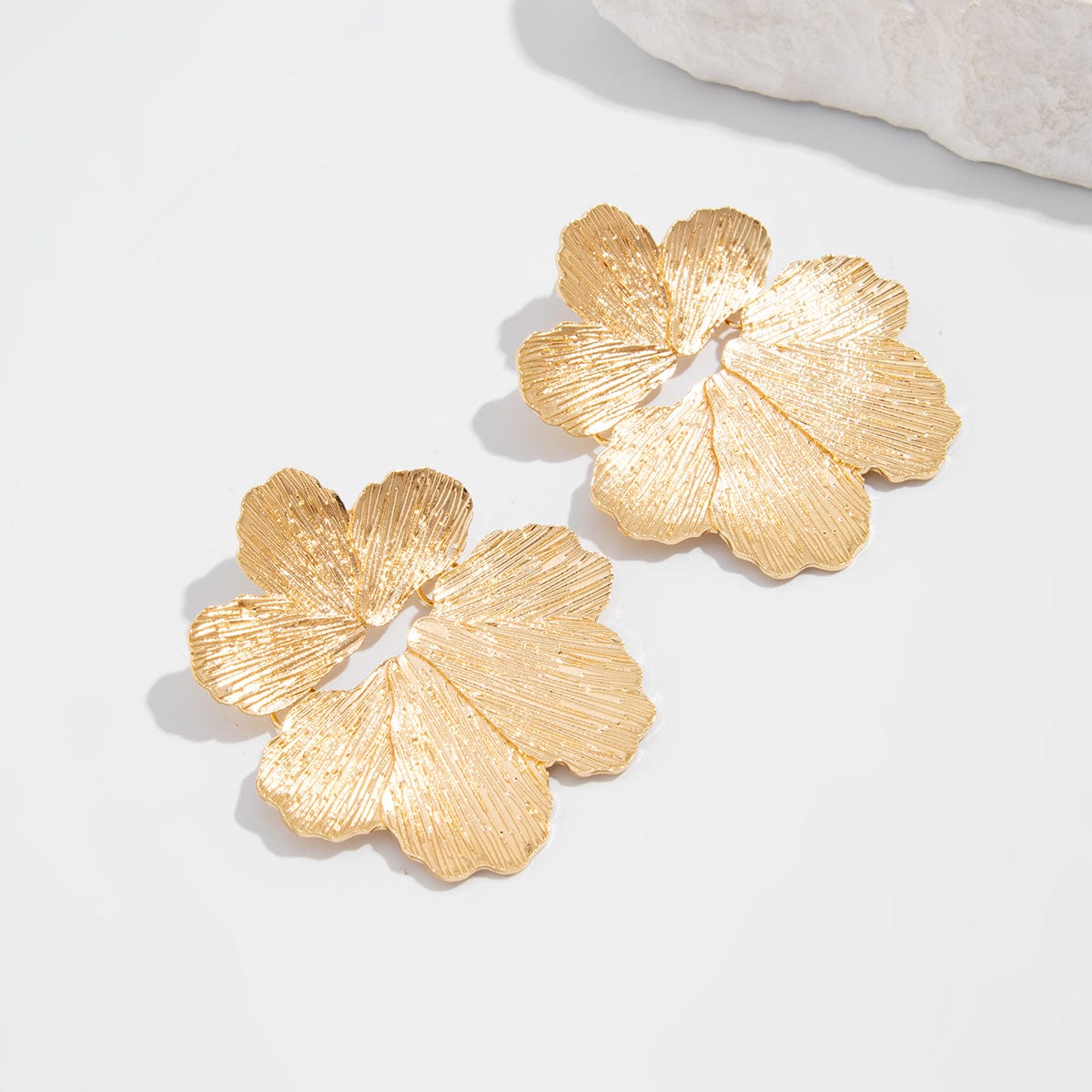 Geometric Chunky Petal Dangle Flower Earrings - ArtGalleryZen