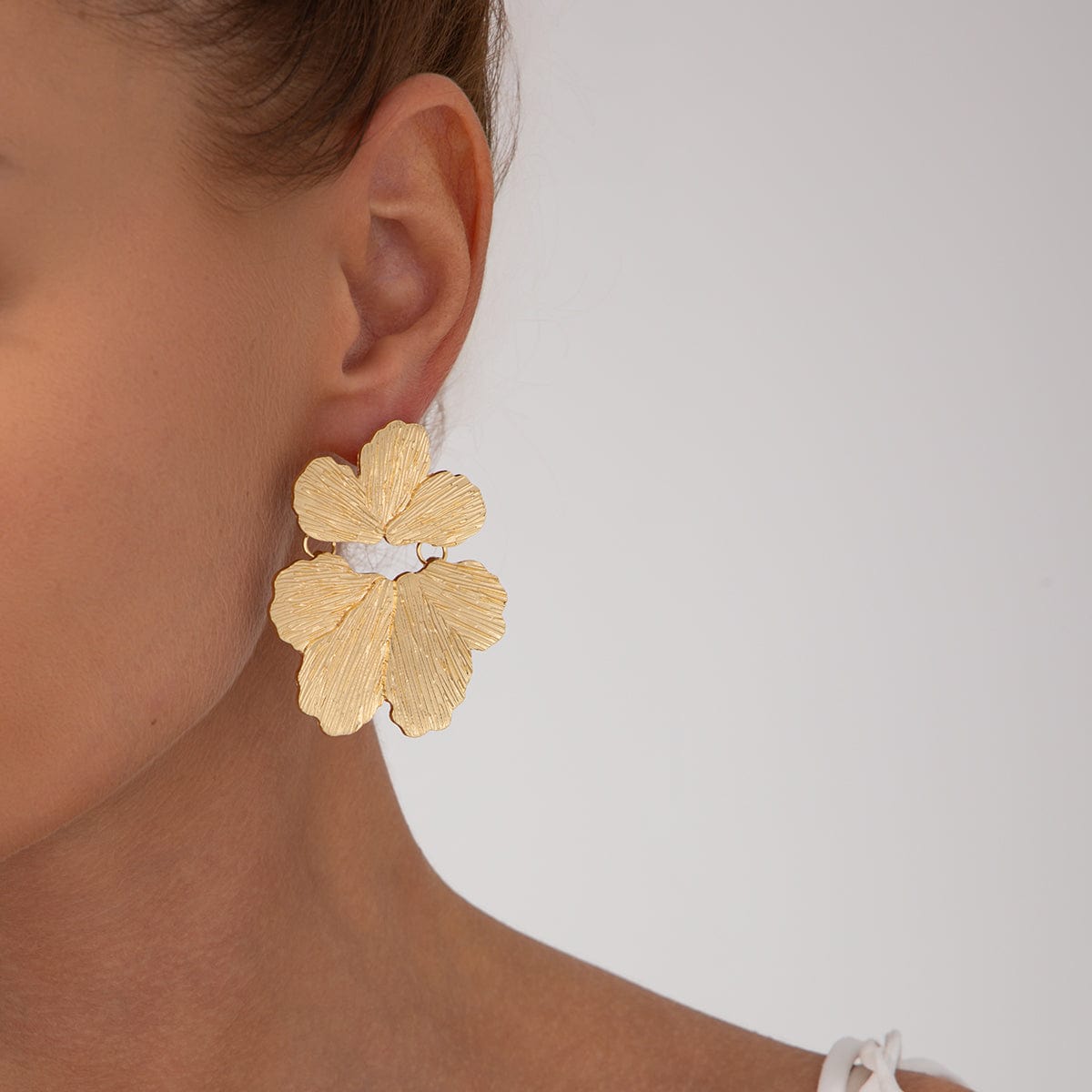 Geometric Chunky Petal Dangle Flower Earrings - ArtGalleryZen