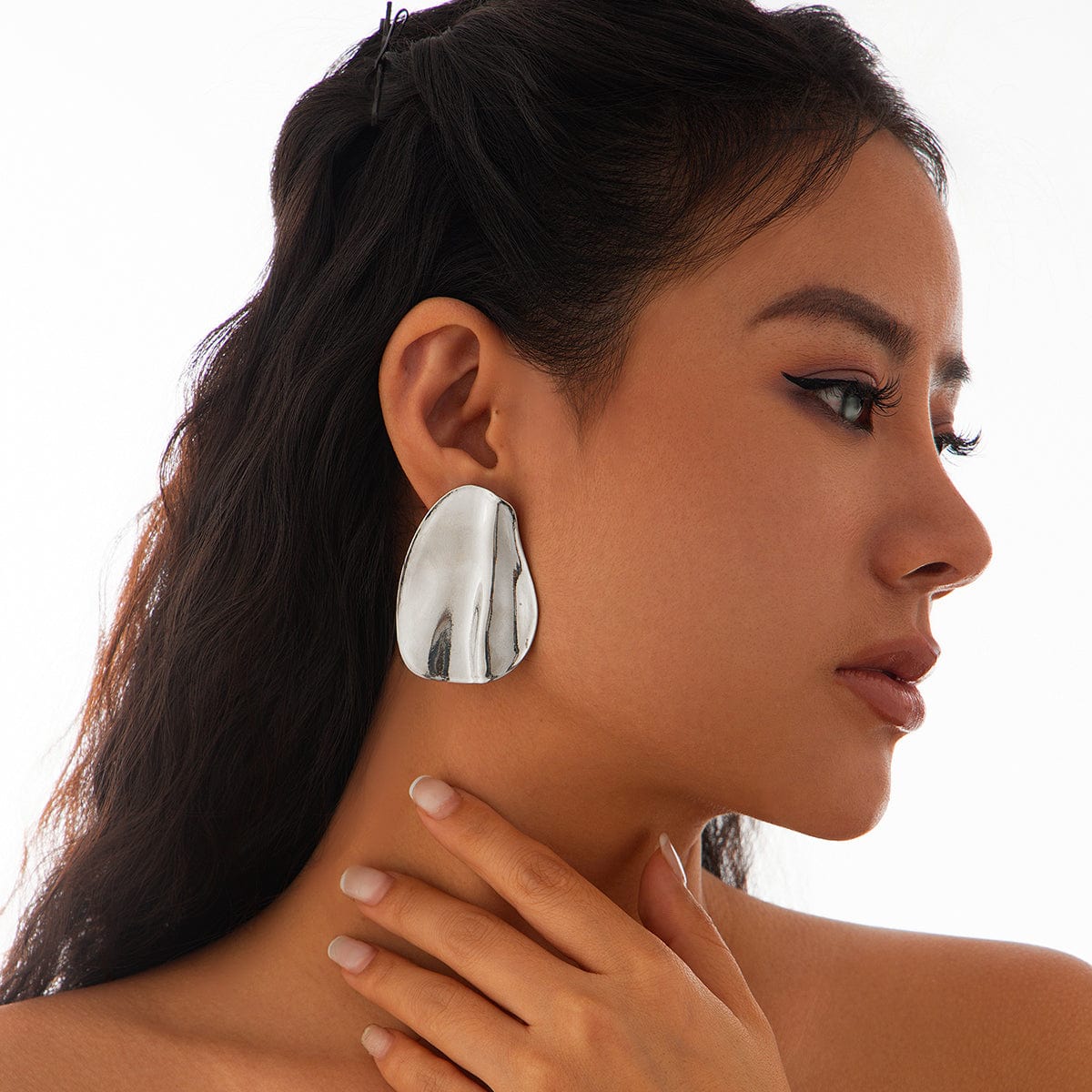 Geometric Chunky Pleated Oval Earrings - ArtGalleryZen