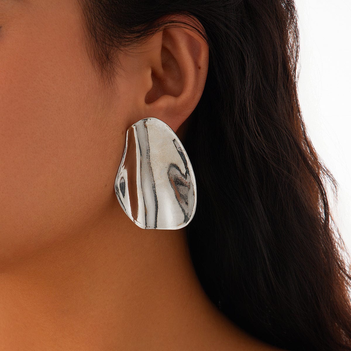 Geometric Chunky Pleated Oval Earrings