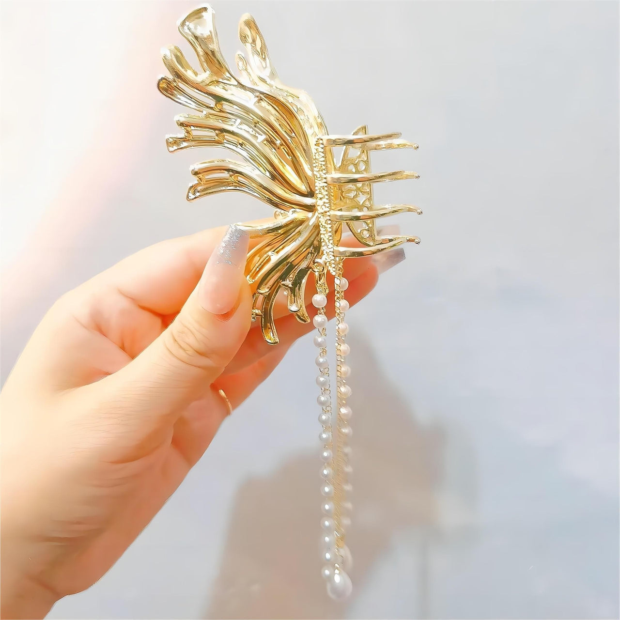 1 Pack, Flower Hair Claw, Pearl Clip, Metal Claw With Tassels
