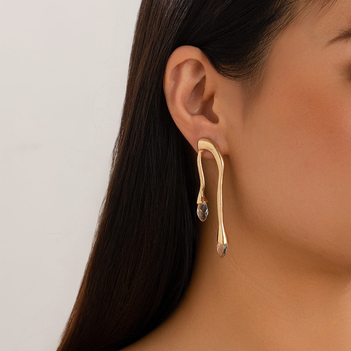 Geometric Dainty Pearl Crystal Flow Lava Earrings