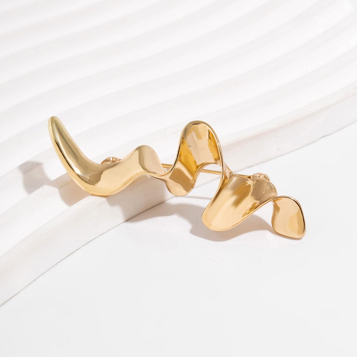 Geometric Gold Silver Plated Abstract Ribbon Pin Brooch