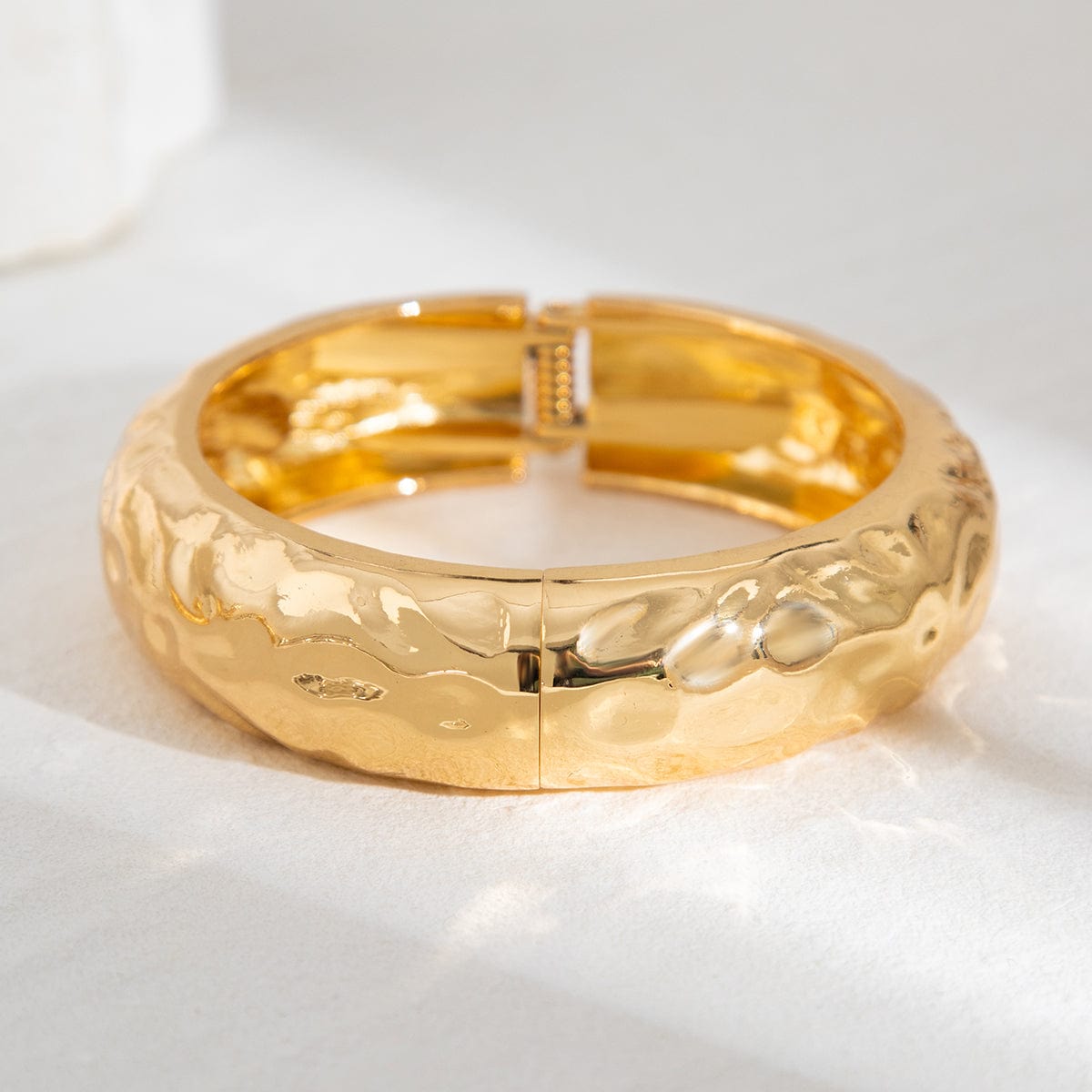 Geometric Gold Silver Plated Glossy Textured Bangle Bracelet - ArtGalleryZen