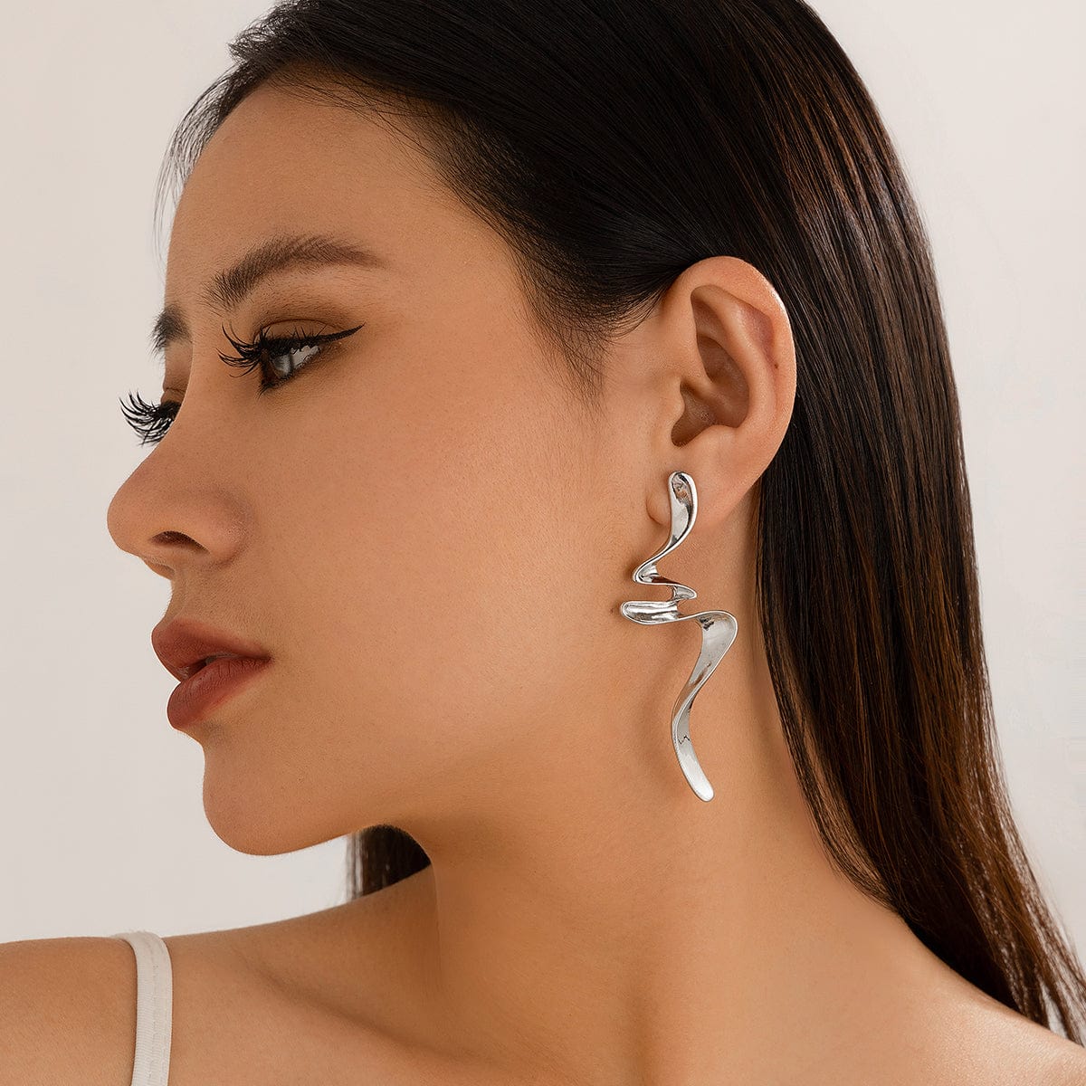 Geometric Gold Silver Tone Curved Ribbon Earrings - ArtGalleryZen