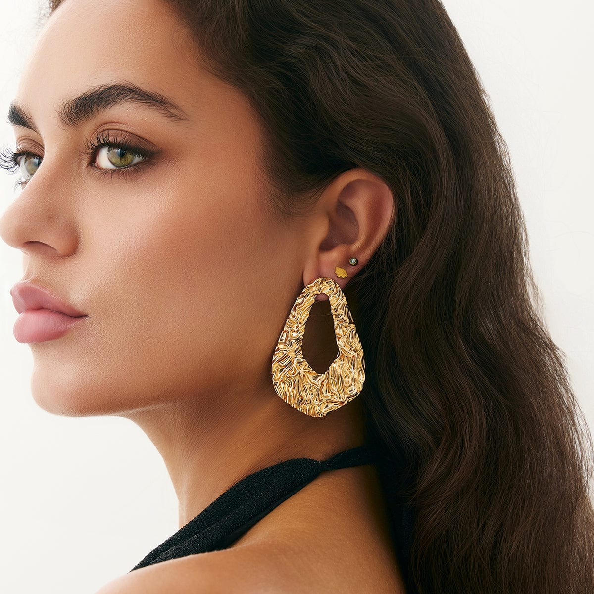 Geometric Hollow Pleated Waterdrop Stud Earrings - ArtGalleryZen