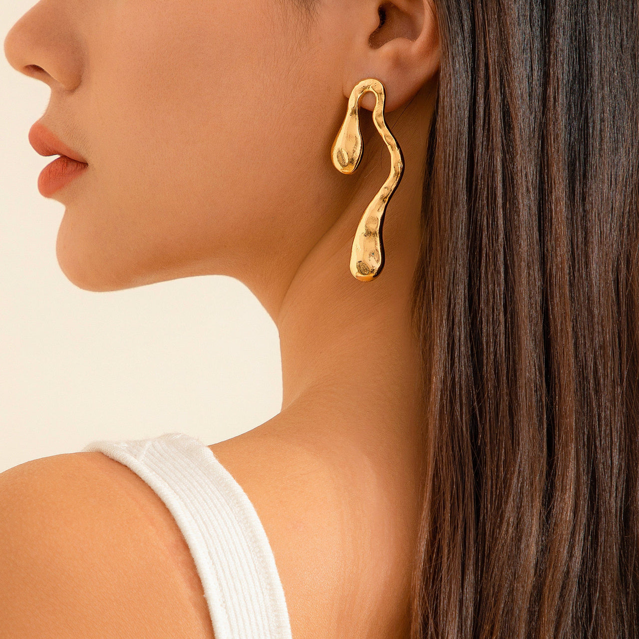 Geometric Irregular Hammered Flow Waterdrop Earrings