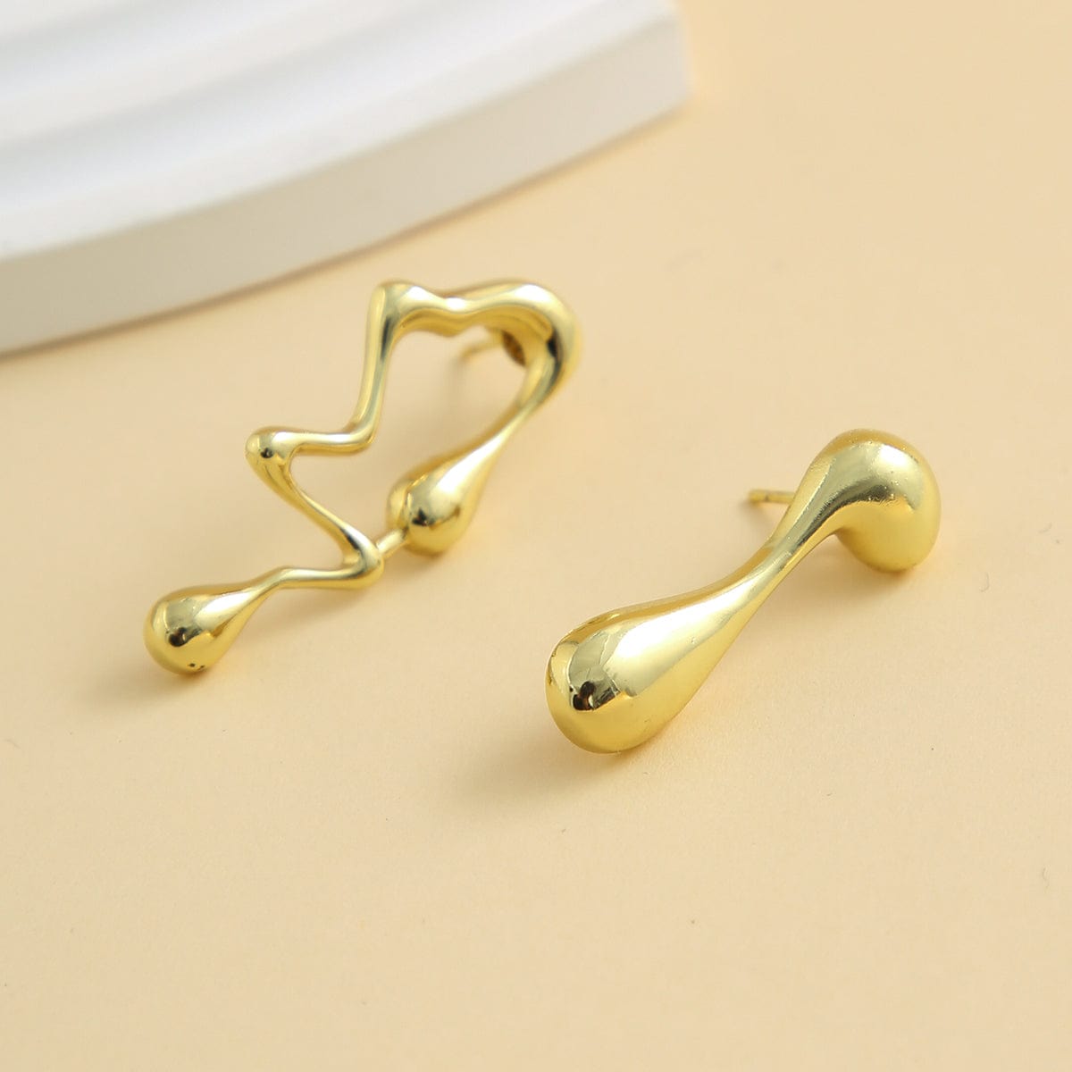 Geometric Irregular Melting Waterdrop Asymmetrical Earrings