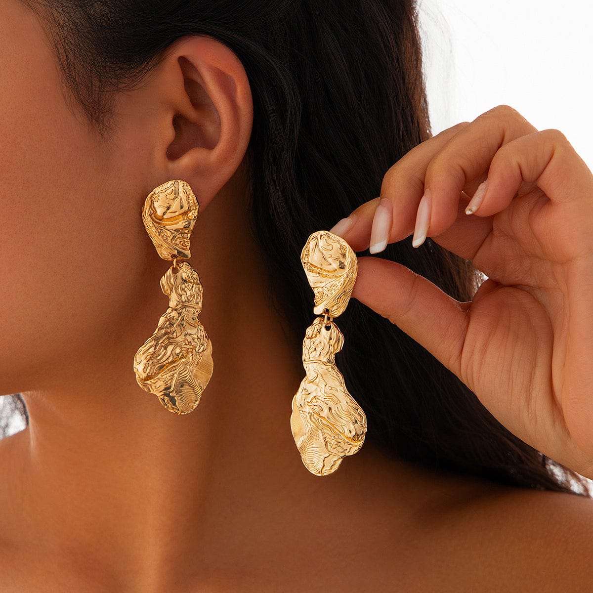 Geometric Irregular Pleated Pattern Dangle Earrings