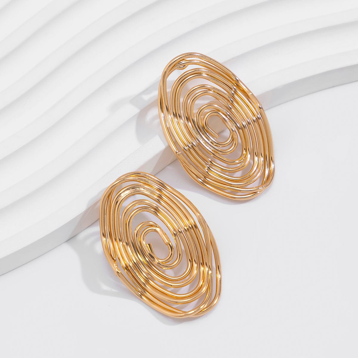 Geometric Irregular Spiral Oval Stud Earrings