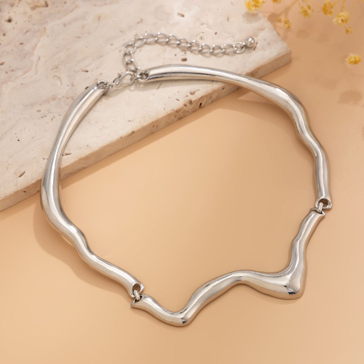 Geometric Minimalist Flow Water Collar Necklace